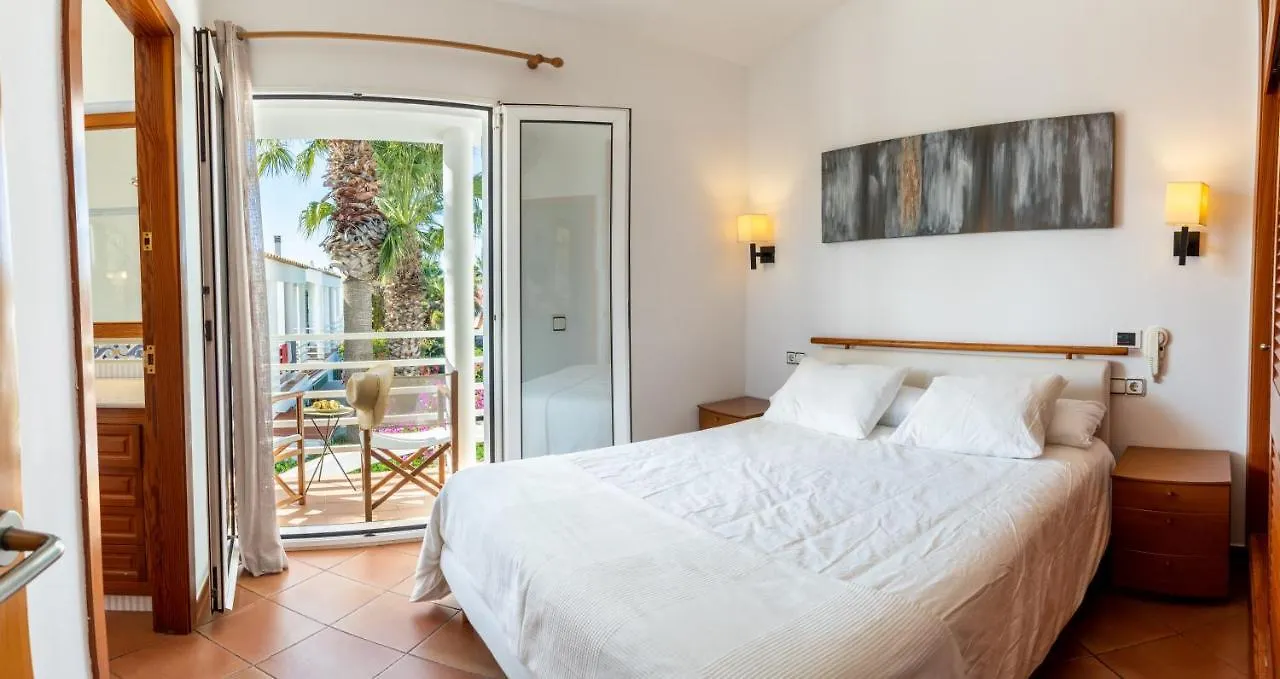 Villa Blanc Sa Caleta Holiday home